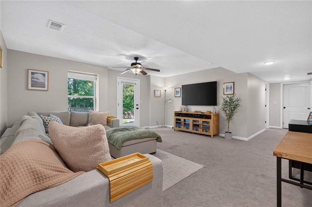 1308 NW Hilltop Lane — photo 25