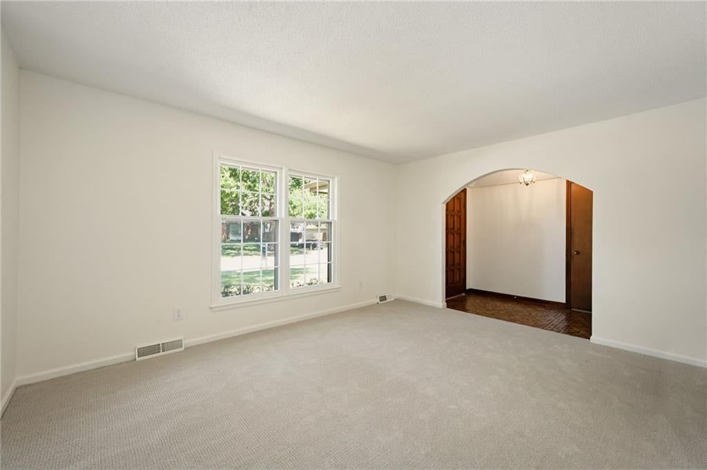 13711 W 69th Street — photo 5