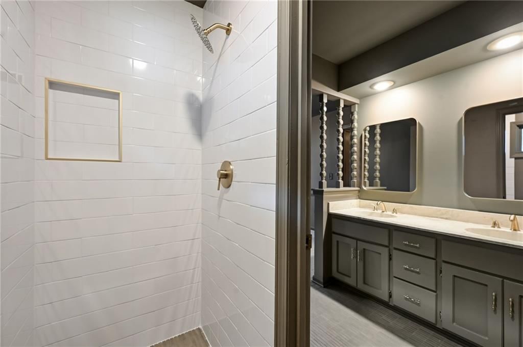 13711 W 69th Street — photo 18