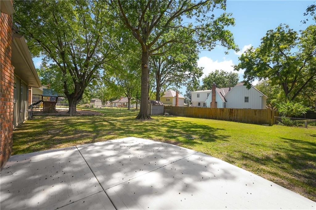 13711 W 69th Street — photo 23