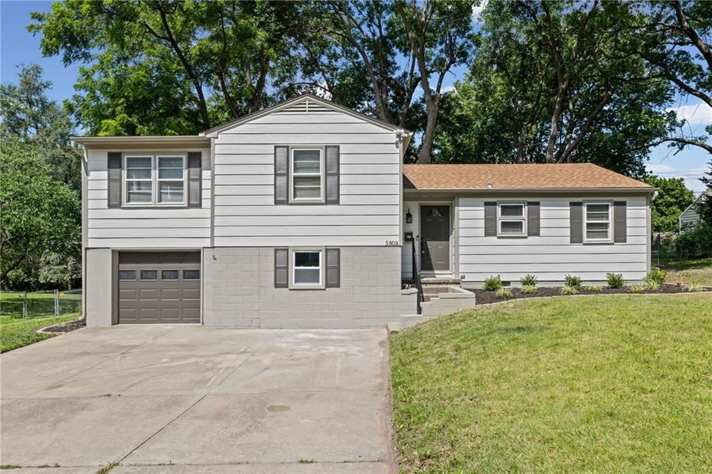 5808 Mackey Street — photo 2