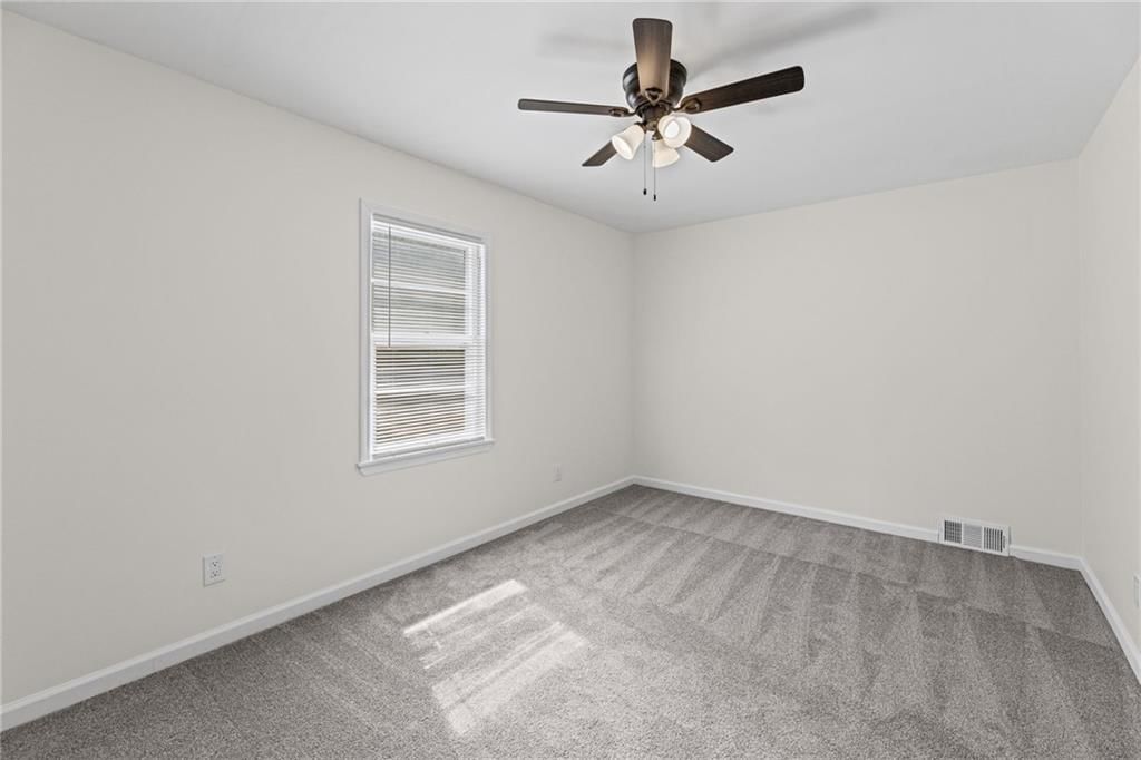 5808 Mackey Street — photo 15