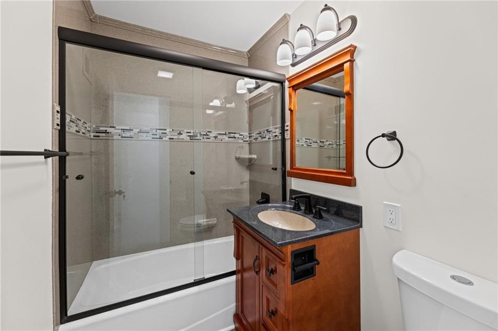 5808 Mackey Street — photo 17