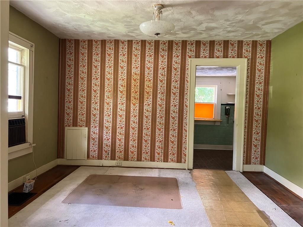 8603 Robinson Street — photo 5