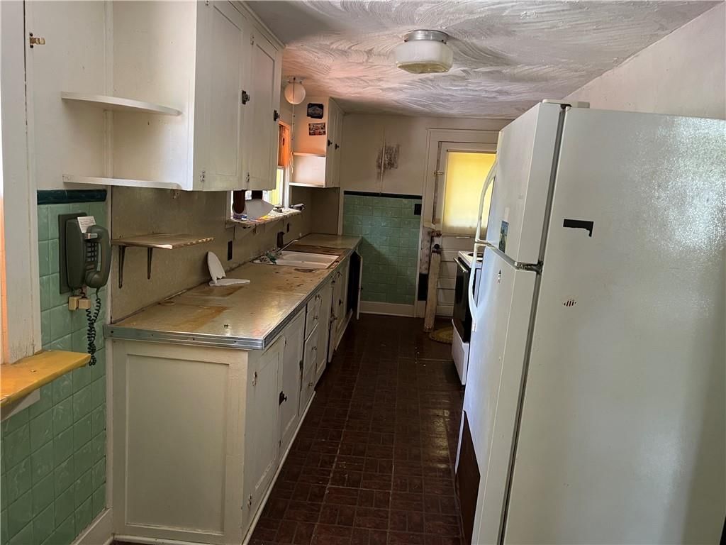 8603 Robinson Street — photo 9