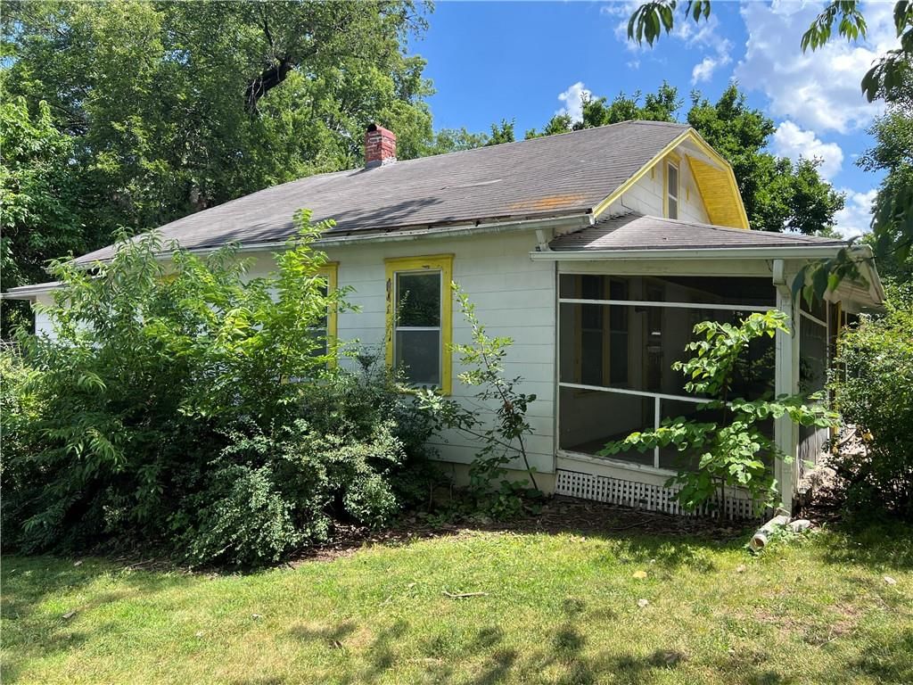 8603 Robinson Street — photo 16