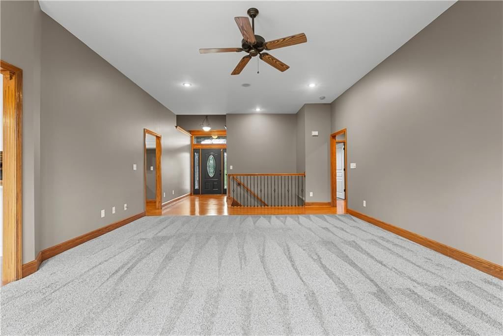 1202 NW Burr Oak Lane — photo 11