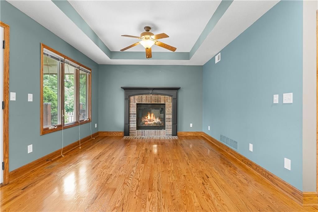 1202 NW Burr Oak Lane — photo 18