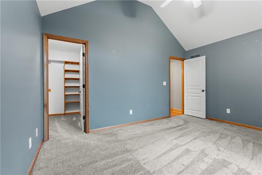 1202 NW Burr Oak Lane — photo 30