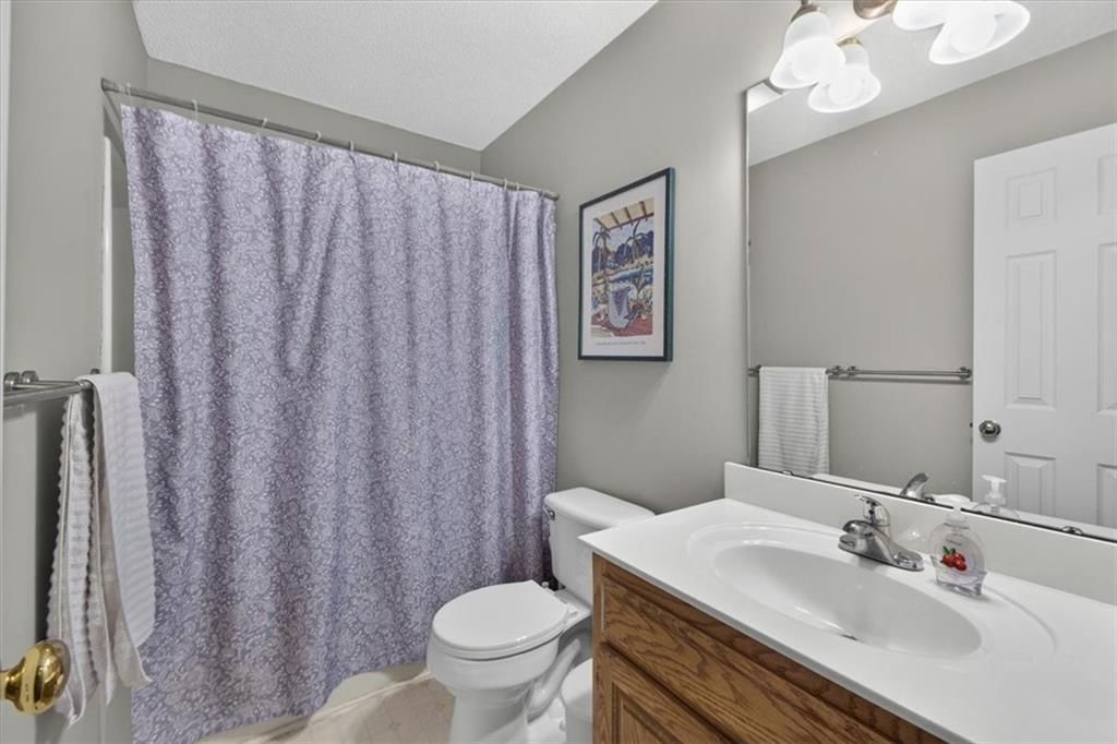 1028 N Crest Drive — photo 21