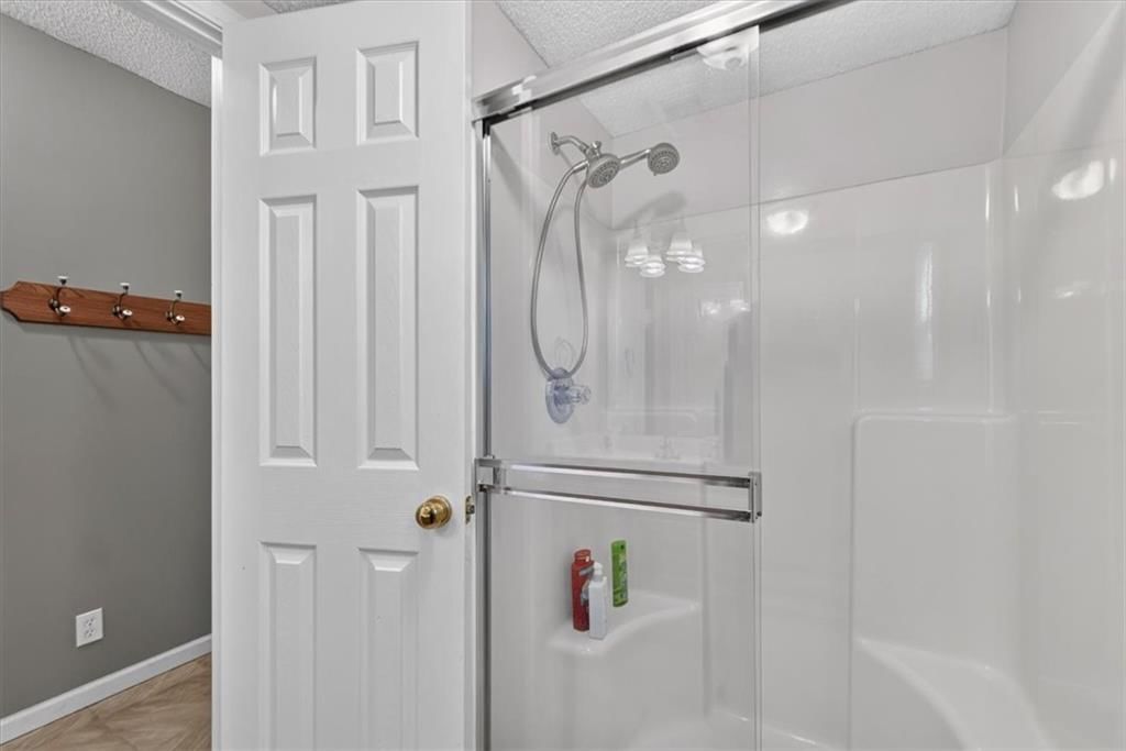 1028 N Crest Drive — photo 25