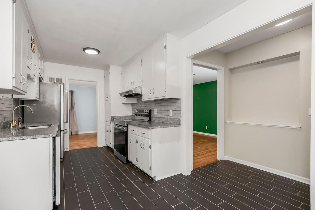 9733 Walnut Street — photo 10