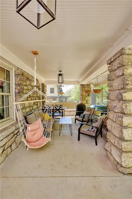 3717 Tracy Avenue — photo 1