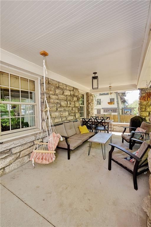3717 Tracy Avenue — photo 2