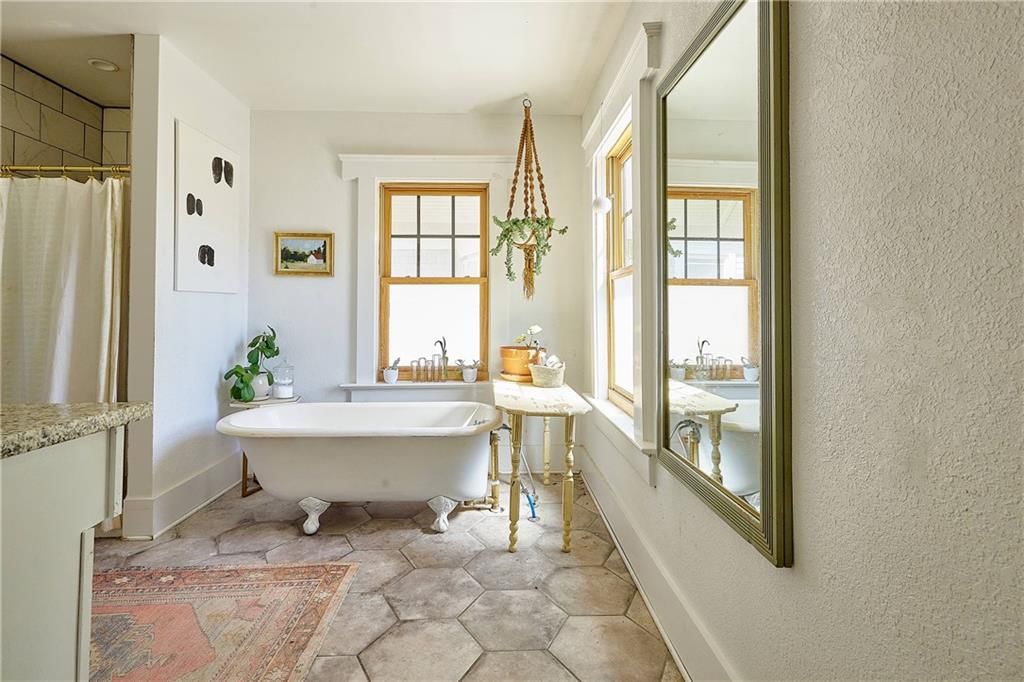 3717 Tracy Avenue — photo 24