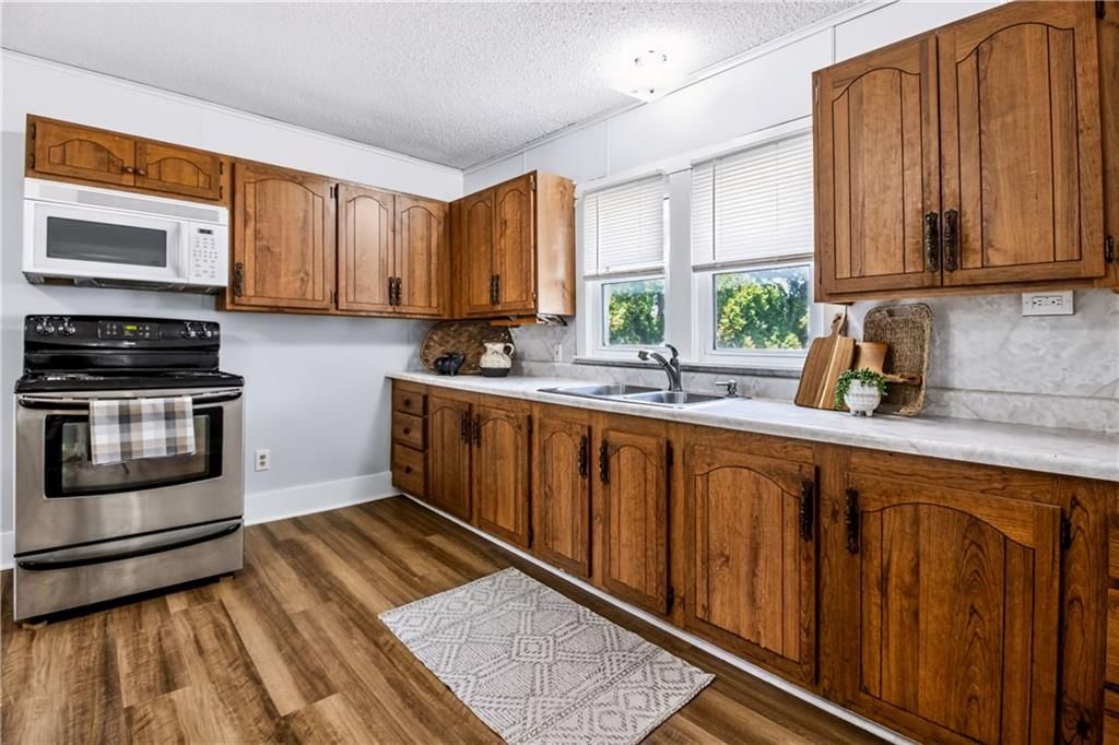 2203 Walnut Street — photo 6