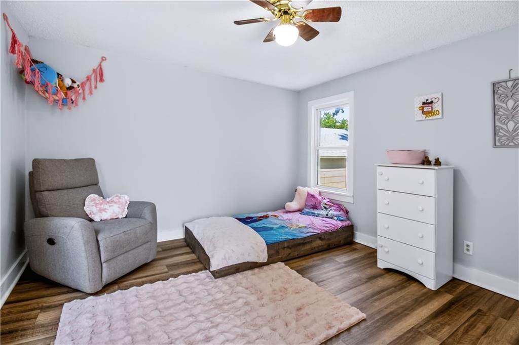 2203 Walnut Street — photo 13