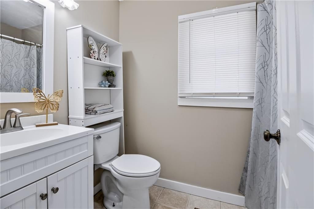 2203 Walnut Street — photo 15