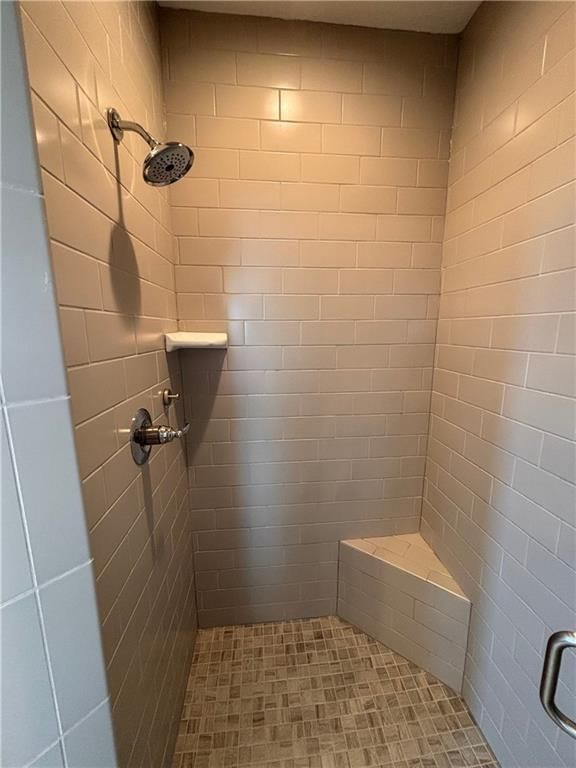 15910 W 171st Terrace — photo 16