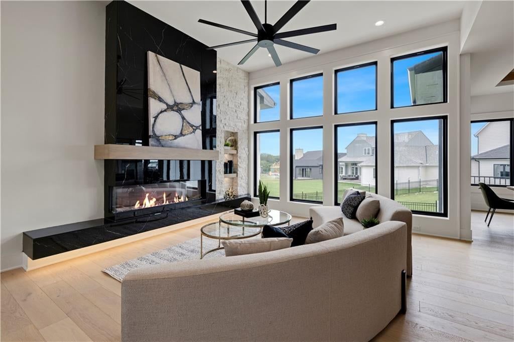 Photo 6 of 69 - 11801 W 181ST Street, Overland Park, KS 66013