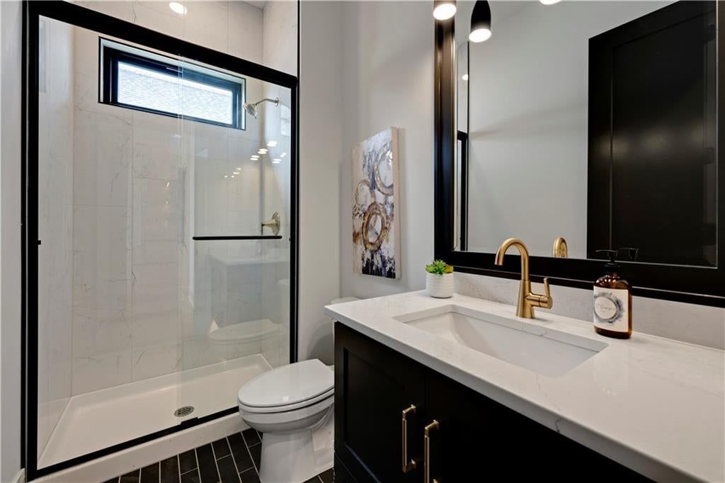 Photo 33 of 69 - 11801 W 181ST Street, Overland Park, KS 66013