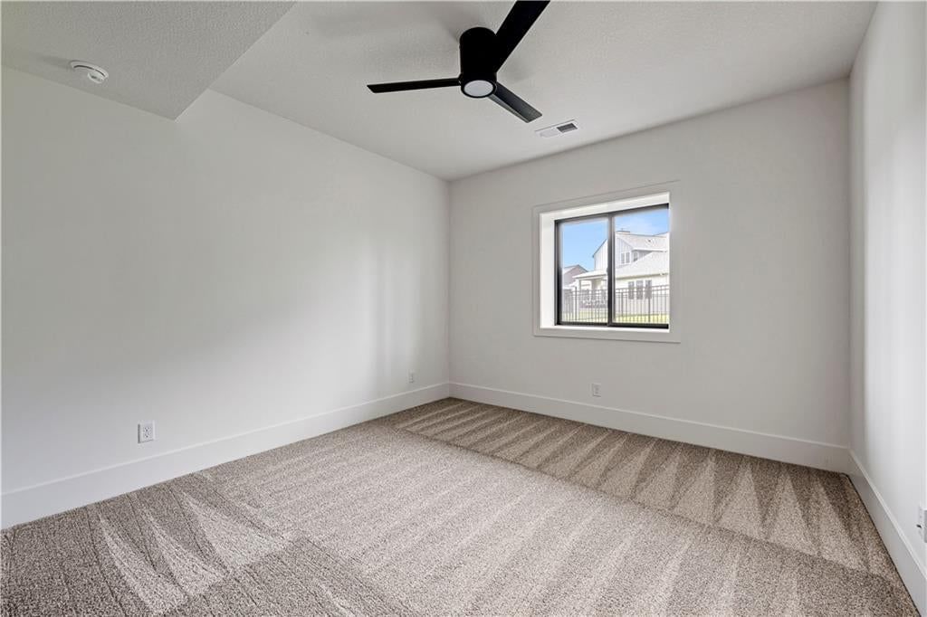 Photo 47 of 69 - 11801 W 181ST Street, Overland Park, KS 66013