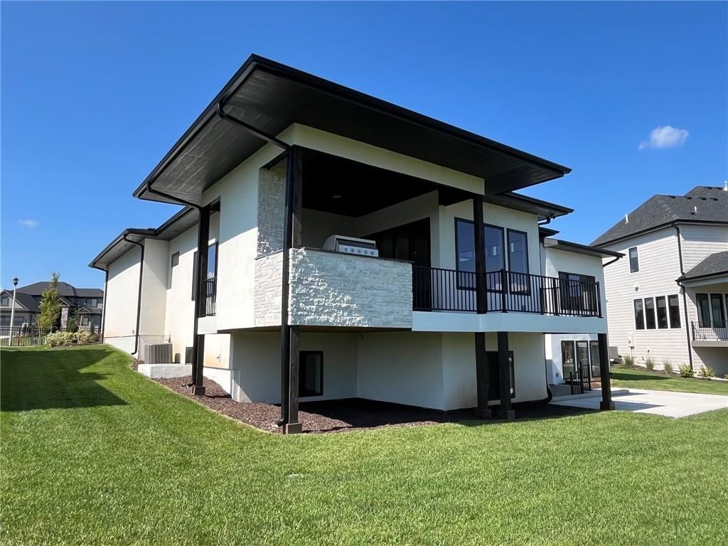 Photo 58 of 69 - 11801 W 181ST Street, Overland Park, KS 66013