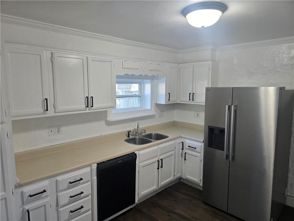 1719 W 3rd Street — photo 7