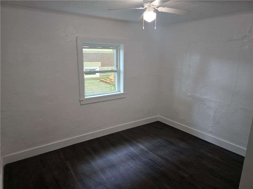 1719 W 3rd Street — photo 10