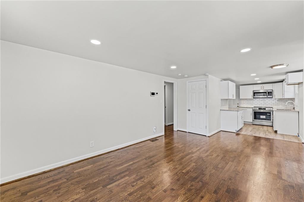 3311 N 57th Street — photo 5