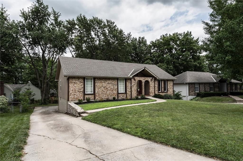 12315 W 100th Place — photo 2