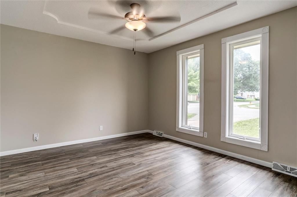 12315 W 100th Place — photo 4