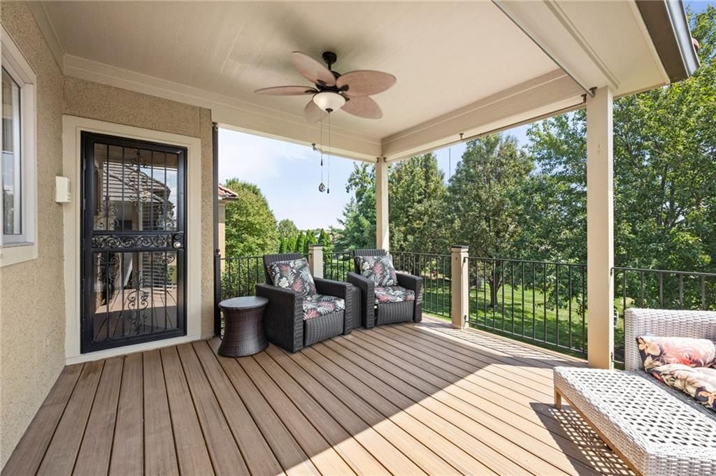 Photo 14 of 45 - 6019 NW 107th Street, Kansas City, MO 64154