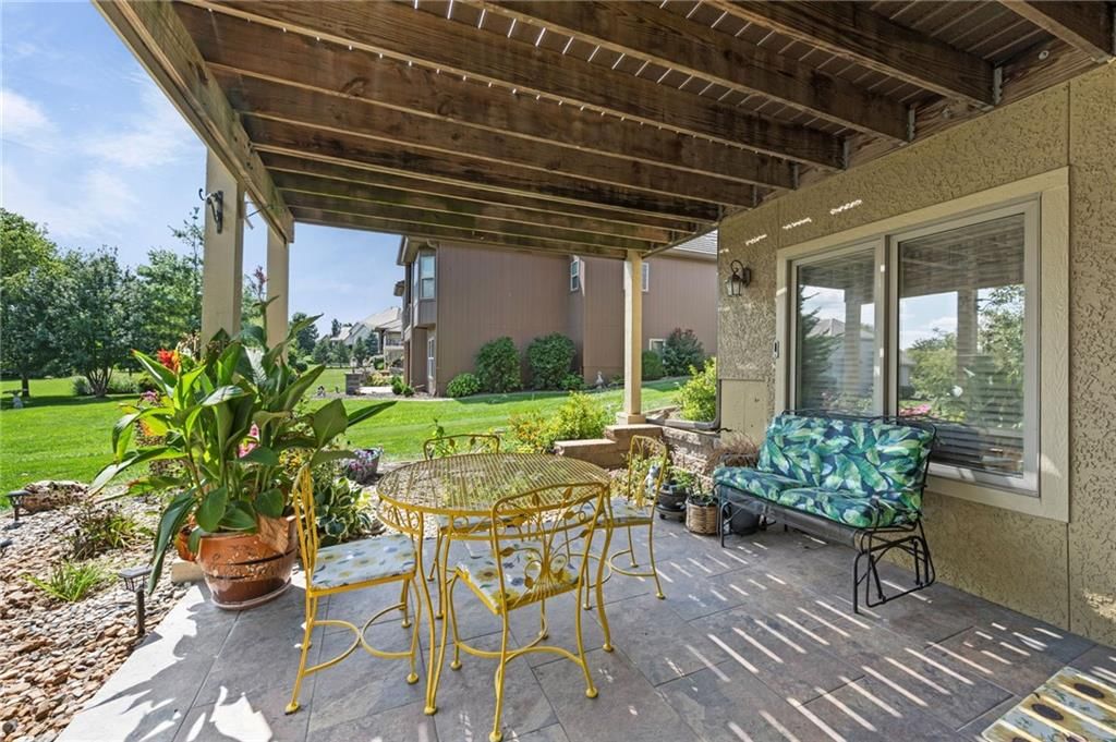 Photo 31 of 45 - 6019 NW 107th Street, Kansas City, MO 64154