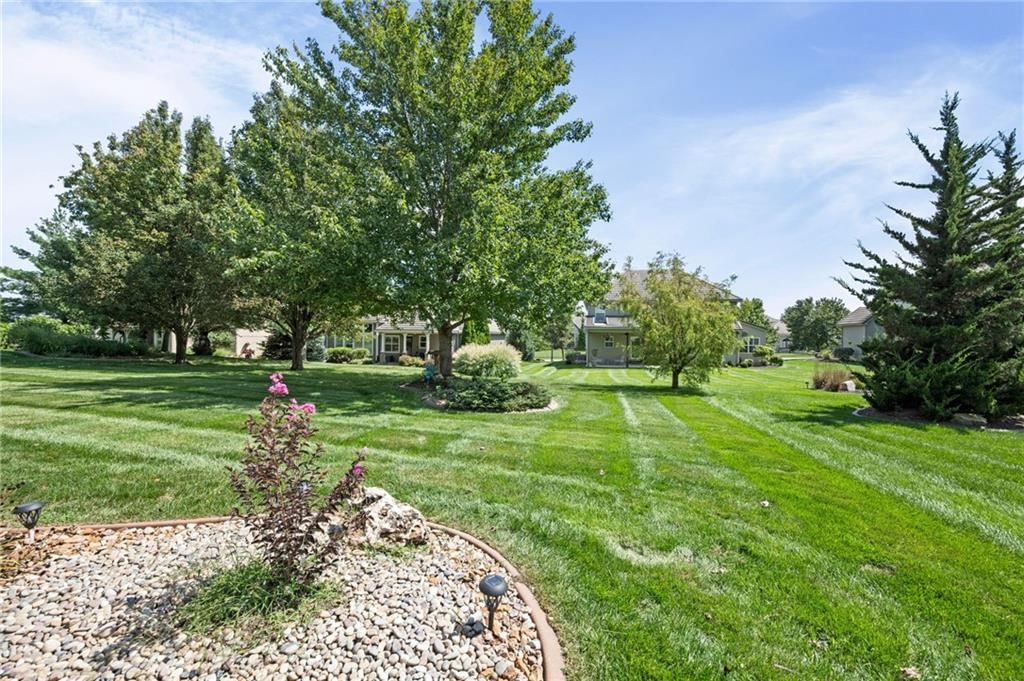 Photo 40 of 45 - 6019 NW 107th Street, Kansas City, MO 64154