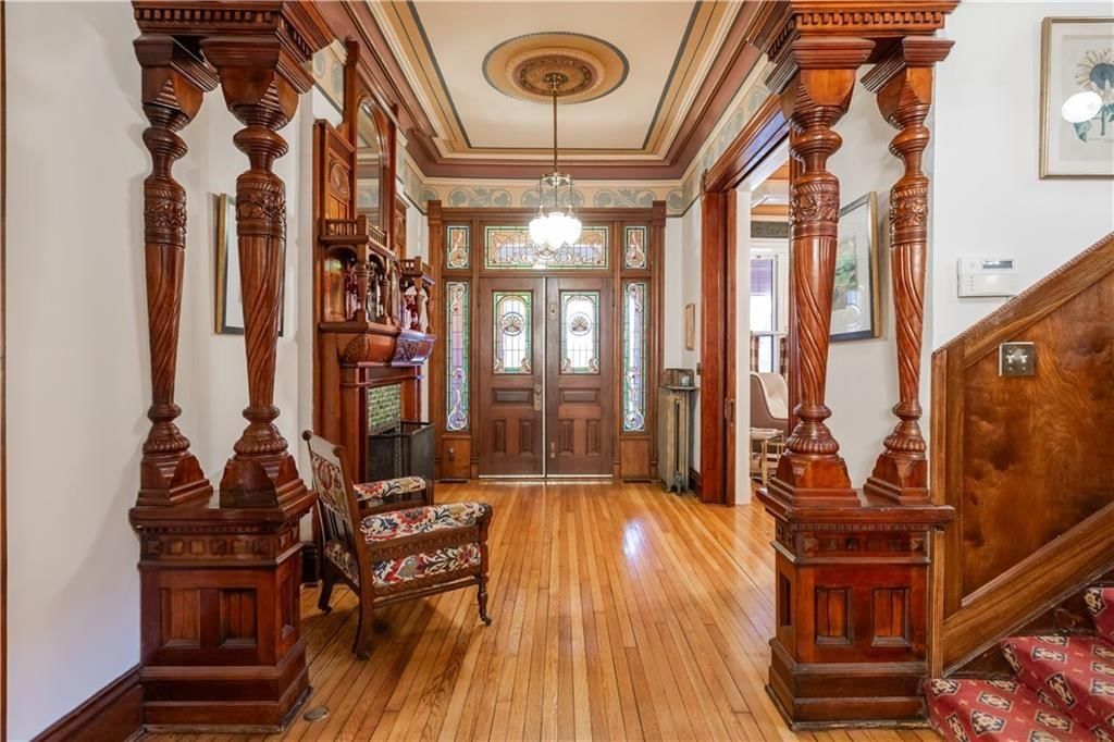 425 Gladstone Boulevard — photo 9