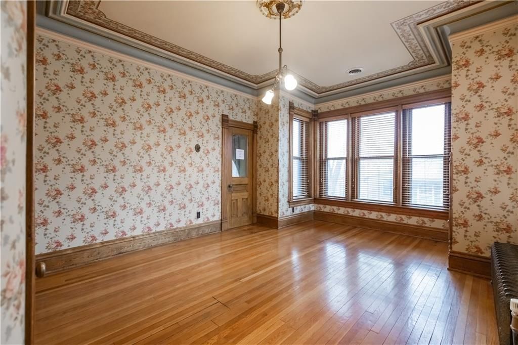 425 Gladstone Boulevard — photo 34