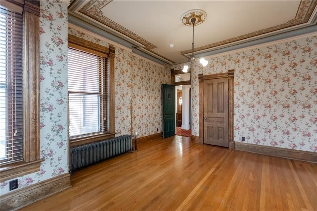 425 Gladstone Boulevard — photo 35