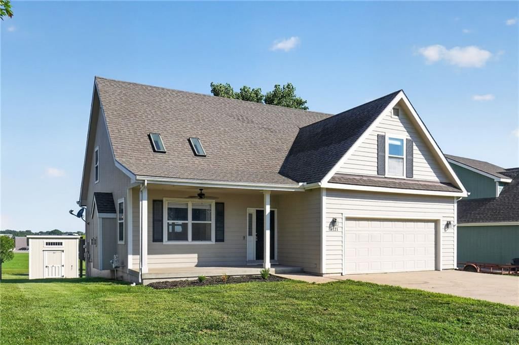 1121 Peach Street — photo 3