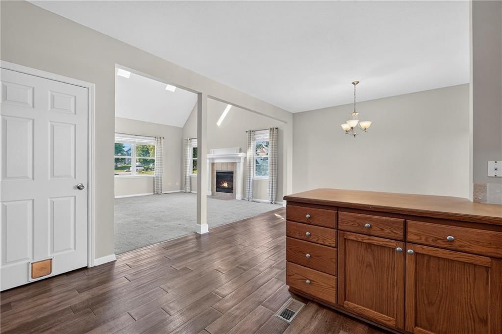 1121 Peach Street — photo 10