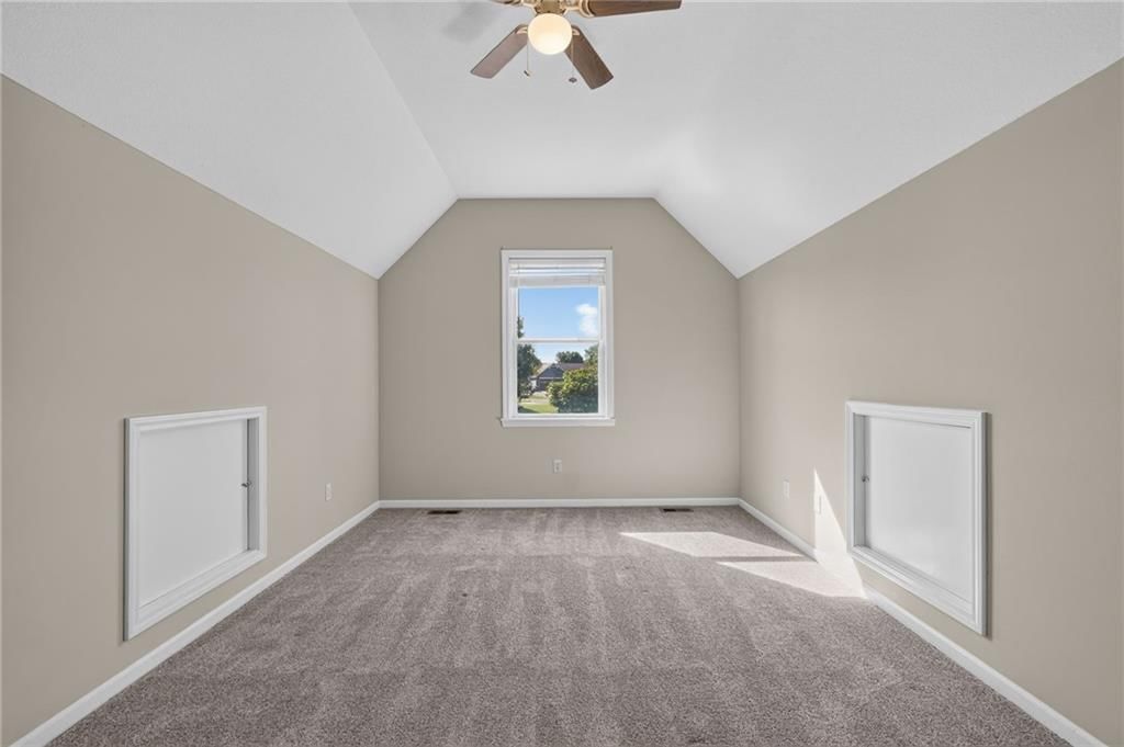 1121 Peach Street — photo 22
