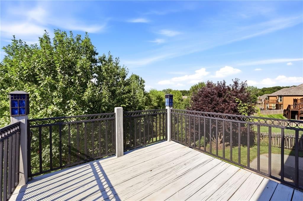 13718 BERGER Avenue — photo 24