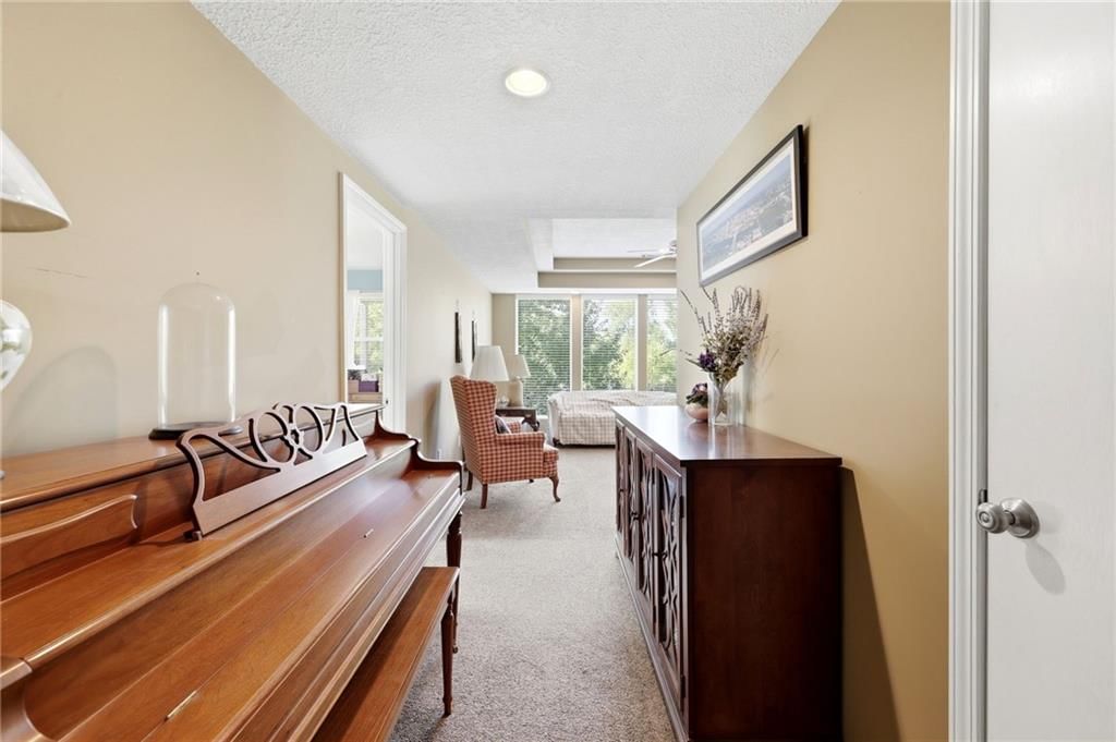 13718 BERGER Avenue — photo 41