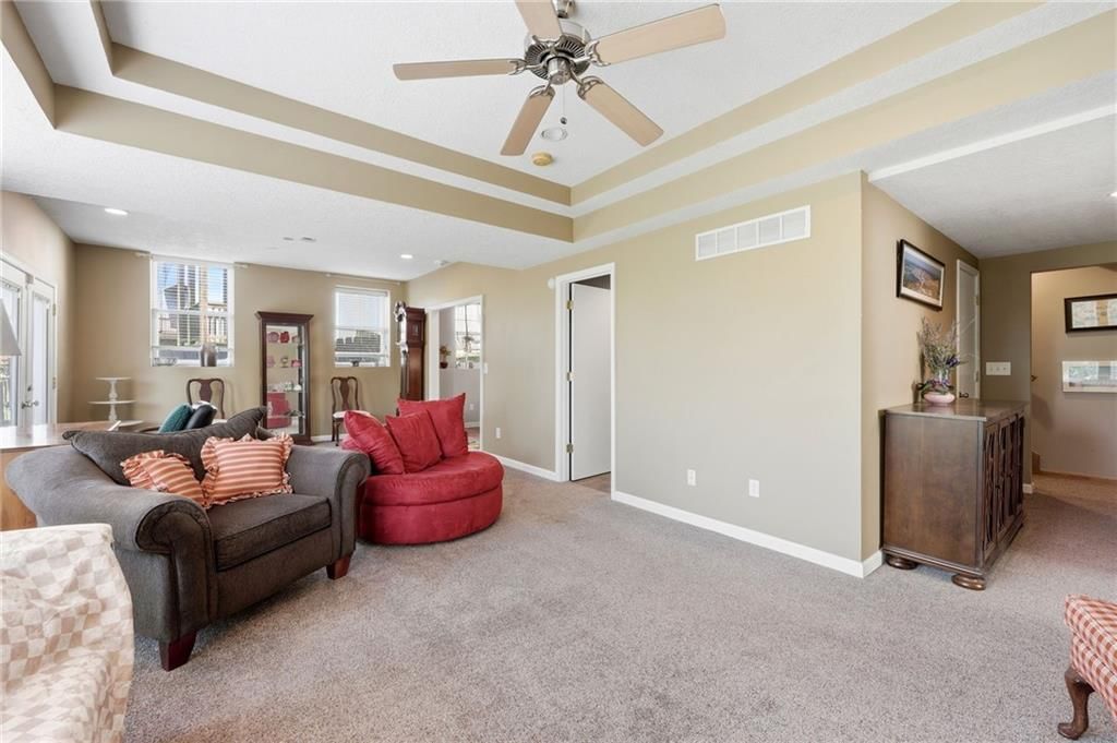 13718 BERGER Avenue — photo 43