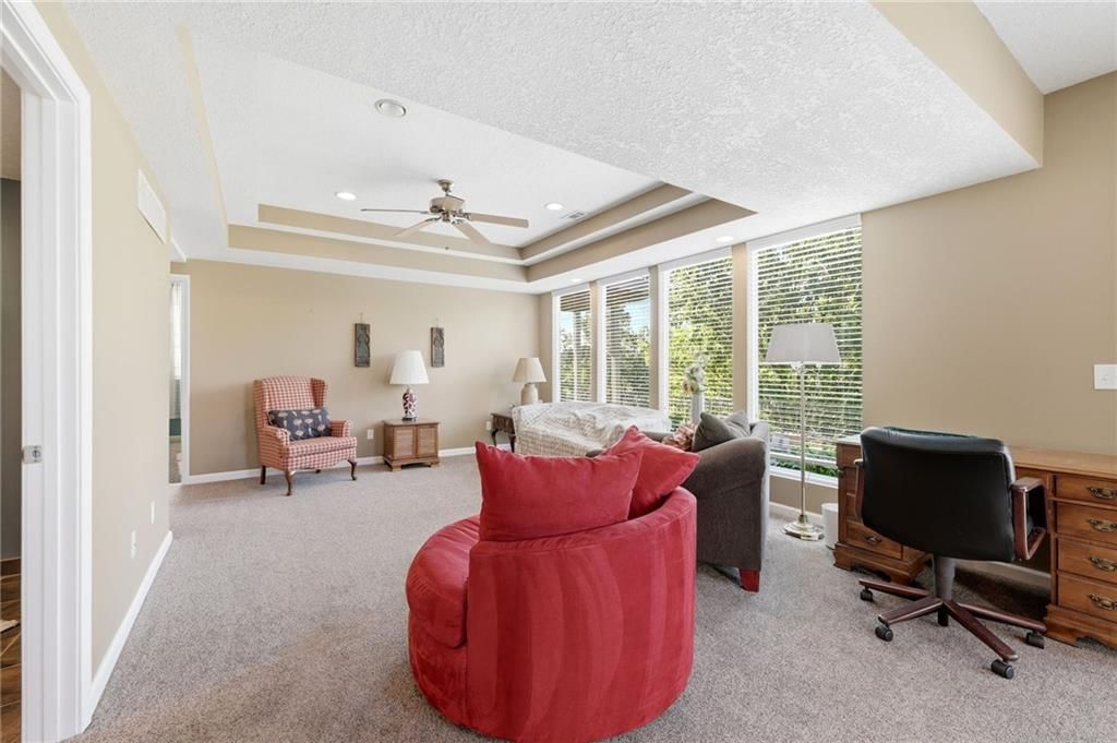 13718 BERGER Avenue — photo 44