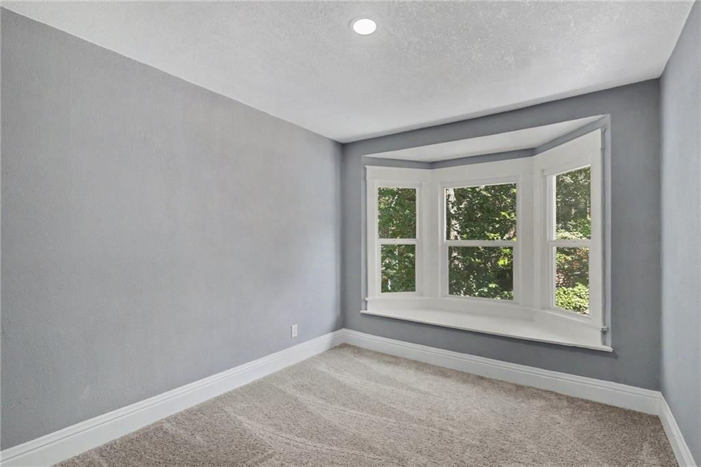 4102 Charlotte Street — photo 19