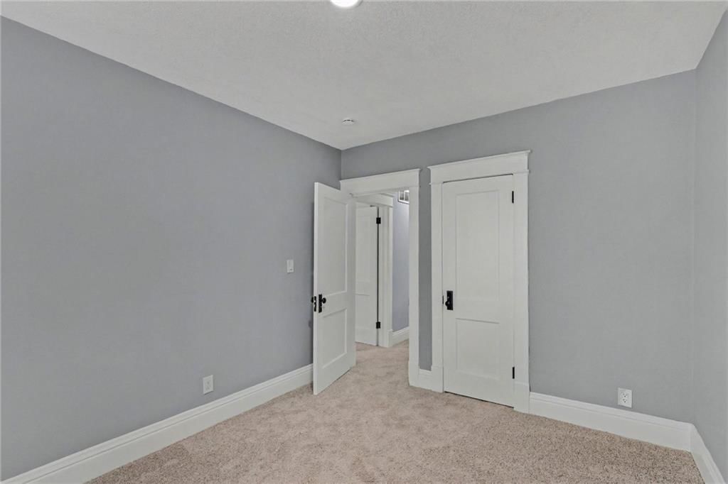 4102 Charlotte Street — photo 22