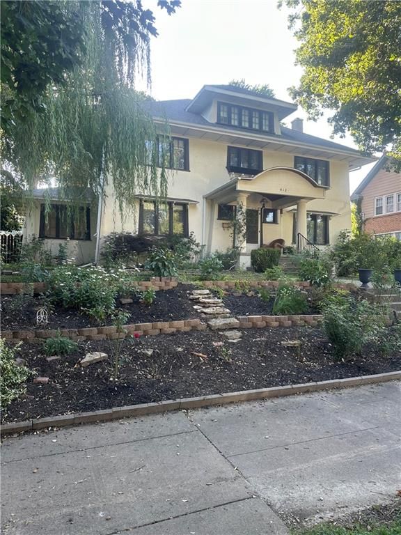 412 N Van Brunt Boulevard — photo 1