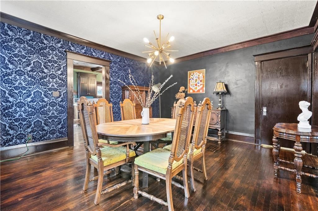 412 N Van Brunt Boulevard — photo 9