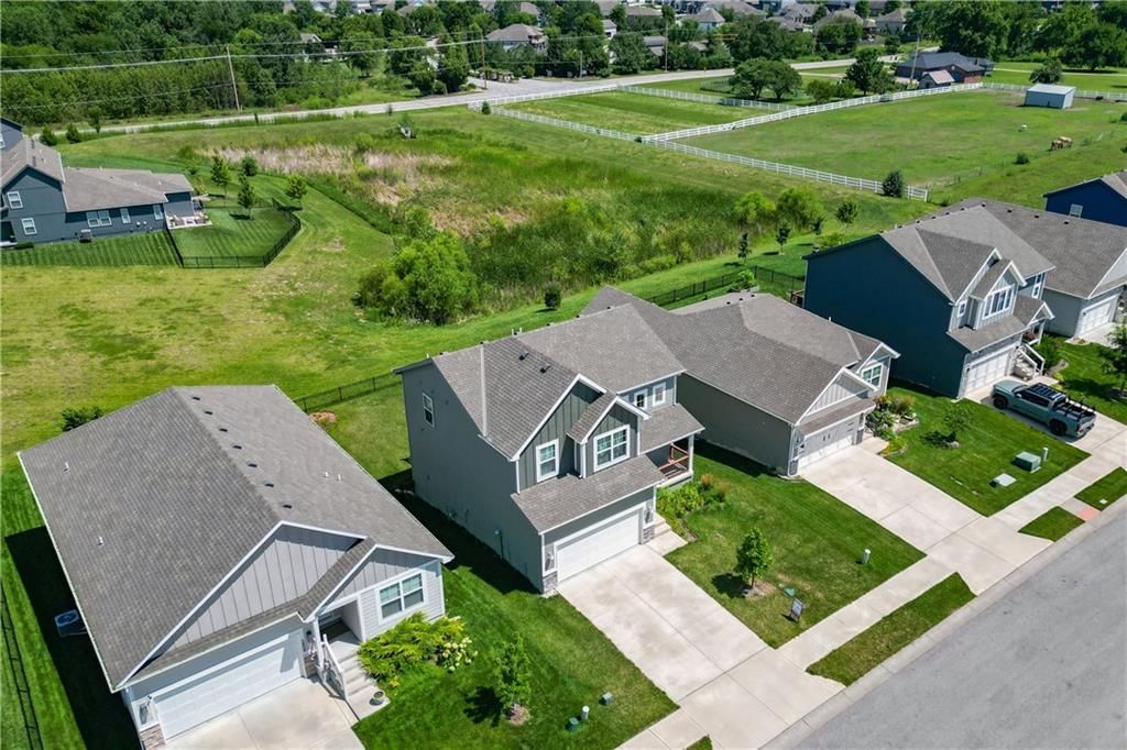 3813 SW Maryville Place — photo 32